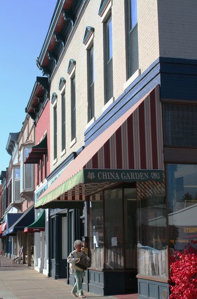 rsz downtown storefronts 012